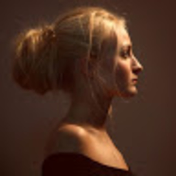 Meet your Posher, Diana - Picture 1 of 1